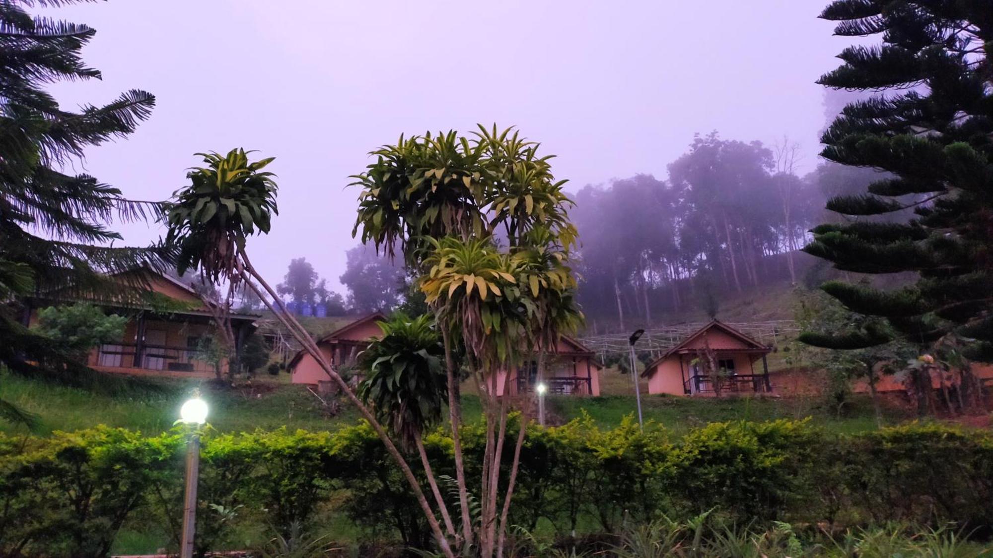 Mong Homestay Resort Pang Ung Екстер'єр фото
